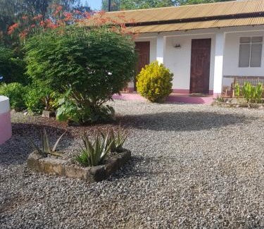 Uroa Bed & Breakfast | Habibi B&B