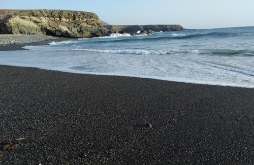 Ajuy House | Habitación Amanay con baño