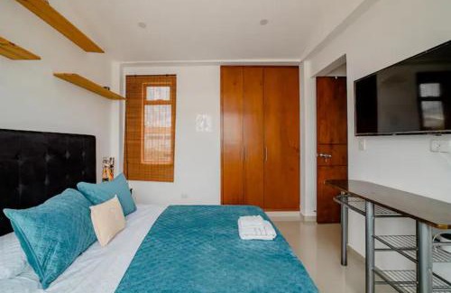 Chia House | HABITACIÓN AMPLIA y CÓMODA CON BAÑO PRIVADO