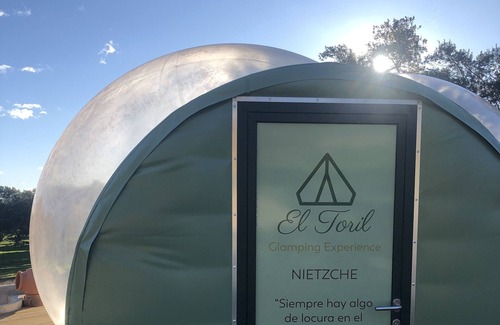 Velada Cabin | Habitación Burbuja Doble con Vistas al Campo y Piscina