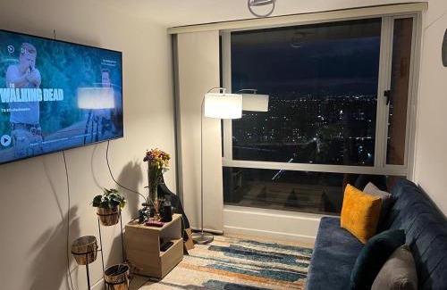 Fontibon House | Habitación con vista de la ciudad en Fontibón