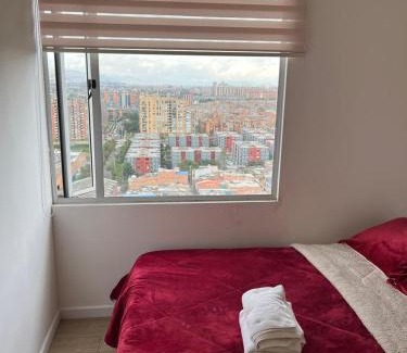 Fontibon House | Habitación con vista de la ciudad en Fontibón