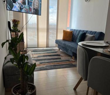 Fontibon House | Habitación con vista de la ciudad en Fontibón