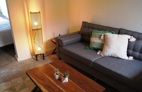 Barrio de Santiago Hotel | Habitación de lujo con king Size en el centro de Mérida.