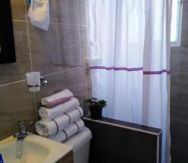 Suba House | HABITACIÓN EN SUBA, Bogotá