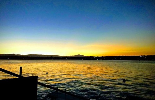 Tequesquitengo Apartment | Habitación independiente a pie del lago con AC