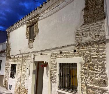 Utrera House | Habitación independiente en casa antigua - Centro