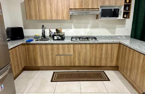 Queretaro House | Habitación privada para descansar llegando a QRO