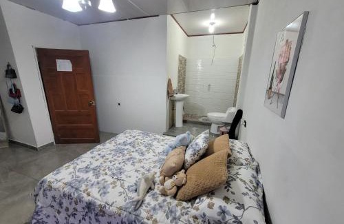 Olancho Apartment | Habitaciones Deras en Villa Belén