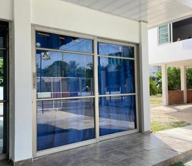 Covenas House | Habitaciones Melany