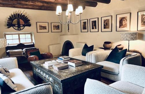 Taos Bed & Breakfast | Hacienda Del Sol Historic B&B