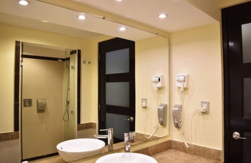 Playacar Zona Hotelera Resort | Hacienda Junior Suite - Sandos Playacar Beach Resort