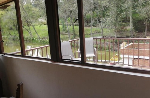 El Rosal House | Hacienda Moncora cabaña lago p2