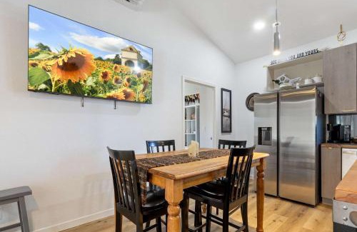 Linn Creek Apartment | Hackberry Hideaway - Osage Beach