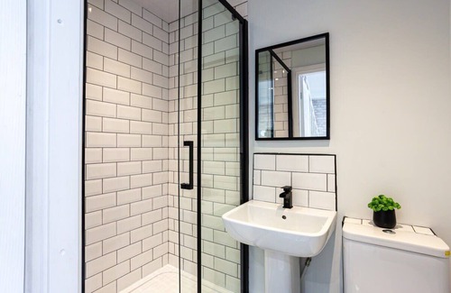 Bolton House | Hacken Lodge Summary: