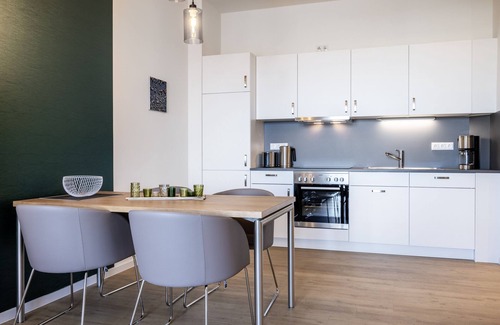 Wismar Apartment | Hafenapartment mit Balkon in Bester Lage mit Tollem Blick auf den Alten Hafen