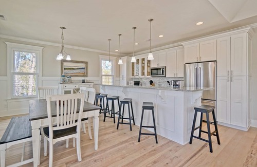 Yaupon Beach House | Halcyon Daze/104 SE 70th Street - Coastal Vacation Resorts