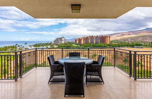 Ko Olina House | Hale Kai by AvantStay | Pampered Style in this Comfortable Ko Olina Beach Villa
