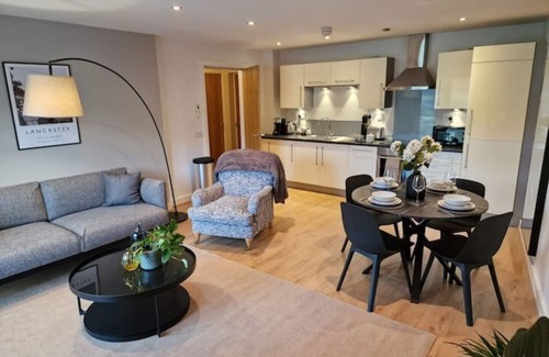 Slyne Apartment | Halton Hideaway - Easy access to village life