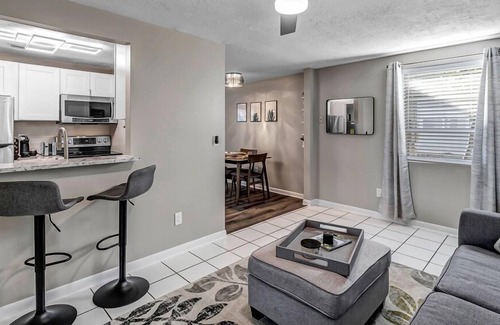 Saint Augustine Shores House | Hambra House a 2-bedroom, 1.5-bath weekend getaway in St Augustine Shores