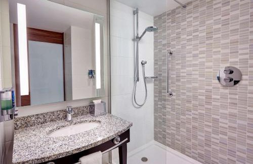 Bournemouth City Centre Hotel | Hampton by Hilton Bournemouth