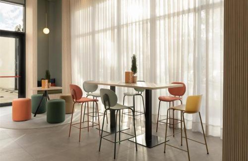 Palma-Palmilla Hotel | Hampton By Hilton Malaga Martiricos