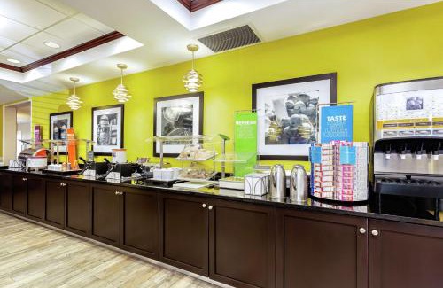 Fernandina Beach Hotel | Hampton Inn Amelia Island