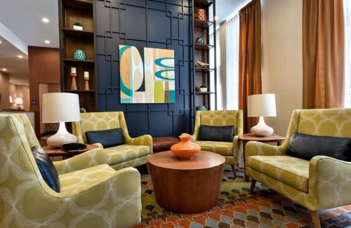North Clayton Hotel | Hampton Inn and Suites Clayton/St. Louis-Galleria Area