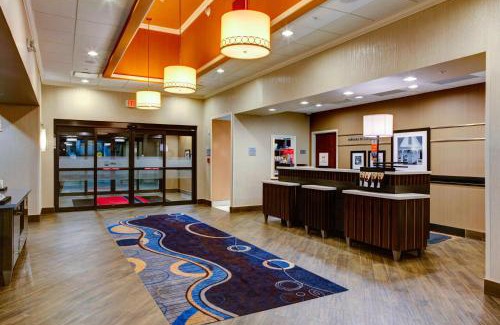 Columbus Hotel | Hampton Inn and Suites Columbus, MS