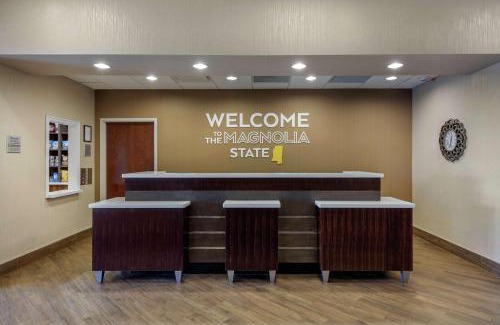 Columbus Hotel | Hampton Inn and Suites Columbus, MS