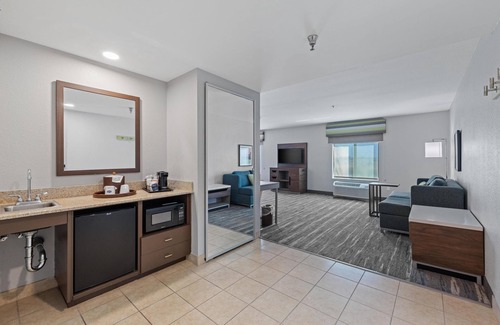 Madera Hotel | Hampton Inn And Suites Madera