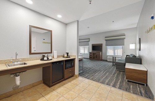 Madera Hotel | Hampton Inn And Suites Madera