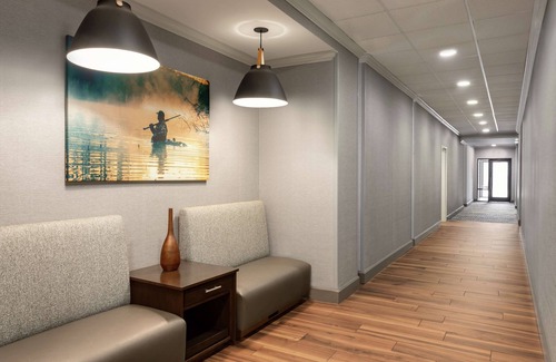 Pine Bluff Hotel | Hampton Inn and Suites Pine Bluff