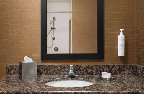 Pine Bluff Hotel | Hampton Inn and Suites Pine Bluff