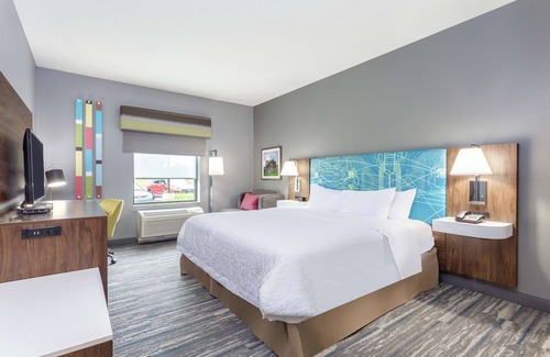 Auburn Hotel | Hampton Inn Auburn