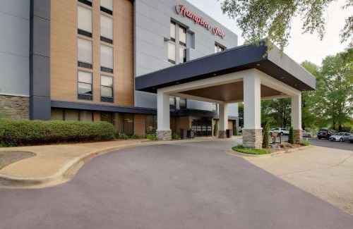 Crestline Heights Hotel | Hampton Inn Birmingham-Colonnade 280