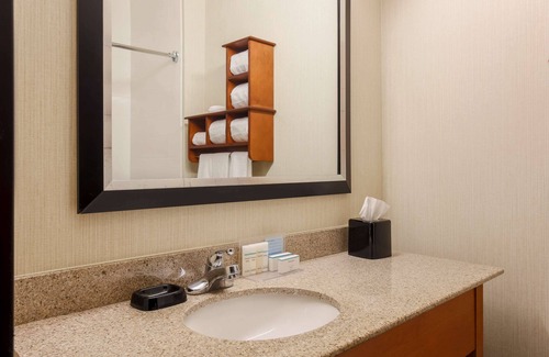 Fairborn Hotel | Hampton Inn by Hilton Dayton Fairborn Wright Patterson AFB