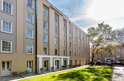 Downtown Charleston Hotel | Hampton Inn Charleston-Historic District