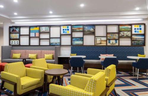 North Charleston Hotel | Hampton Inn Charleston North