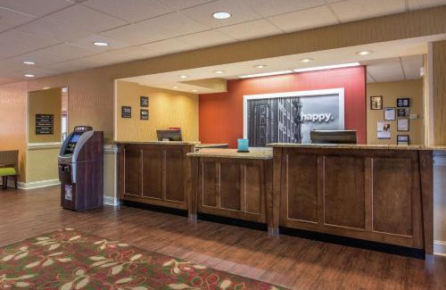 Dentsville Hotel | Hampton Inn Columbia Northeast-Fort Jackson Area