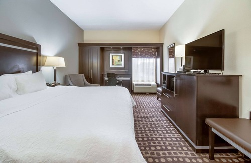 Columbus Hotel | Hampton Inn Columbus-West