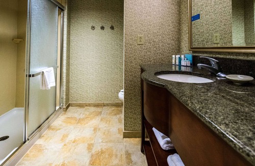 Easton Hotel | Hampton Inn Easton