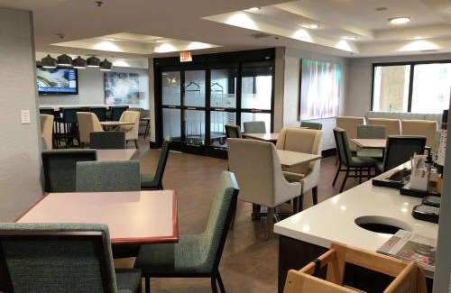 El Dorado Hotel | Hampton Inn El Dorado