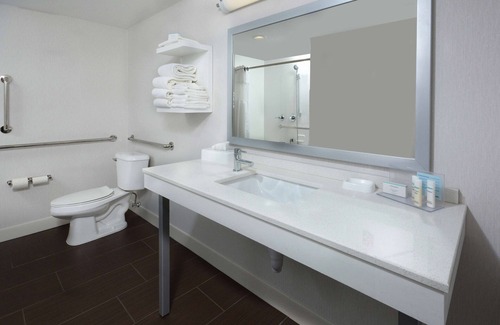 Archdale Hotel | Hampton Inn High Point