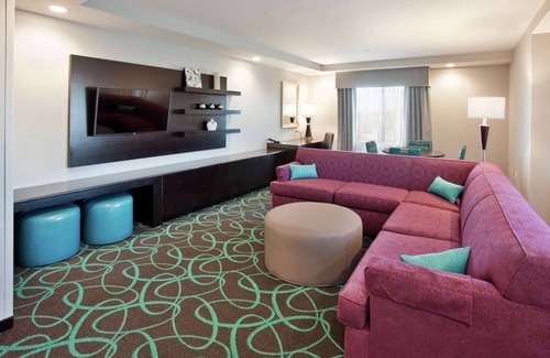 Kearney Hotel | Hampton Inn Kearney