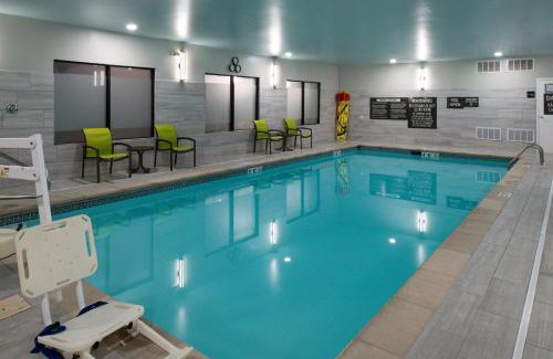 La Porte Hotel | Hampton Inn LaPorte