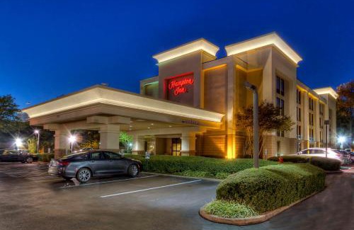 East Memphis Hotel | Hampton Inn Memphis-Poplar