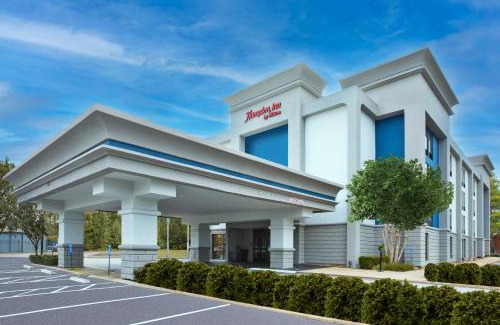 East Memphis Hotel | Hampton Inn Memphis-Poplar