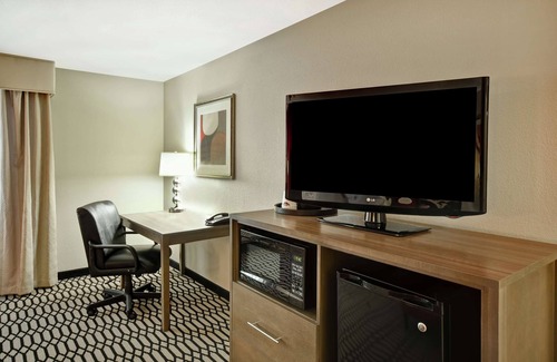 Otterbien Home Hotel | Hampton Inn Middletown