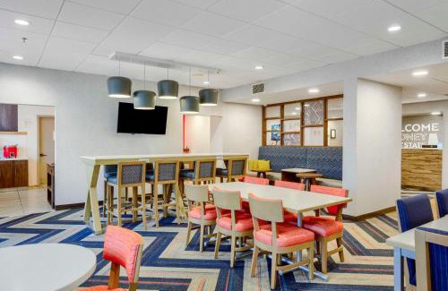 Tillmans Corner Hotel | Hampton Inn Mobile-I-10/Bellingrath Gardens